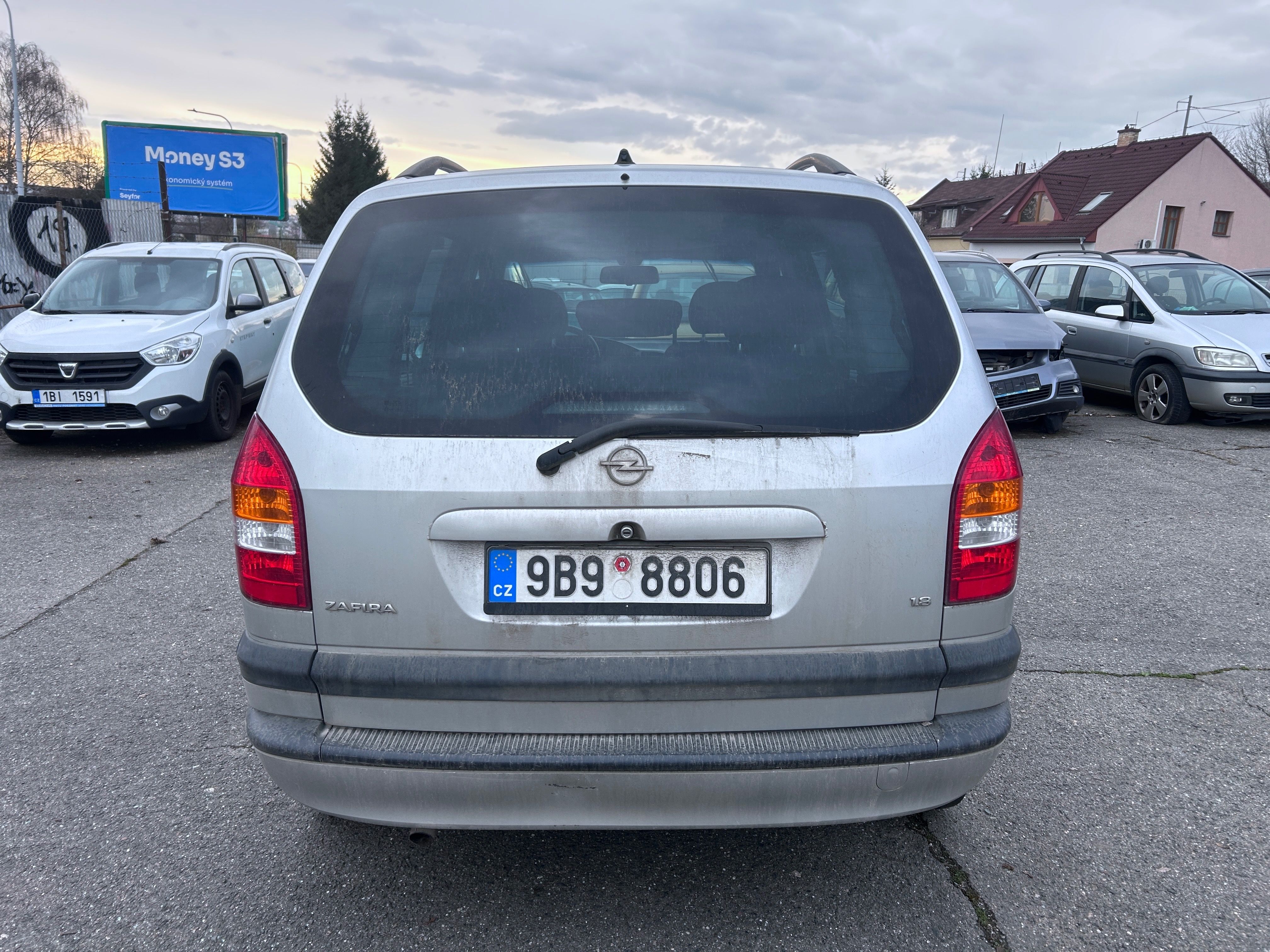 Opel Zafira, 1,8 16V, 7 míst - fotka 6
