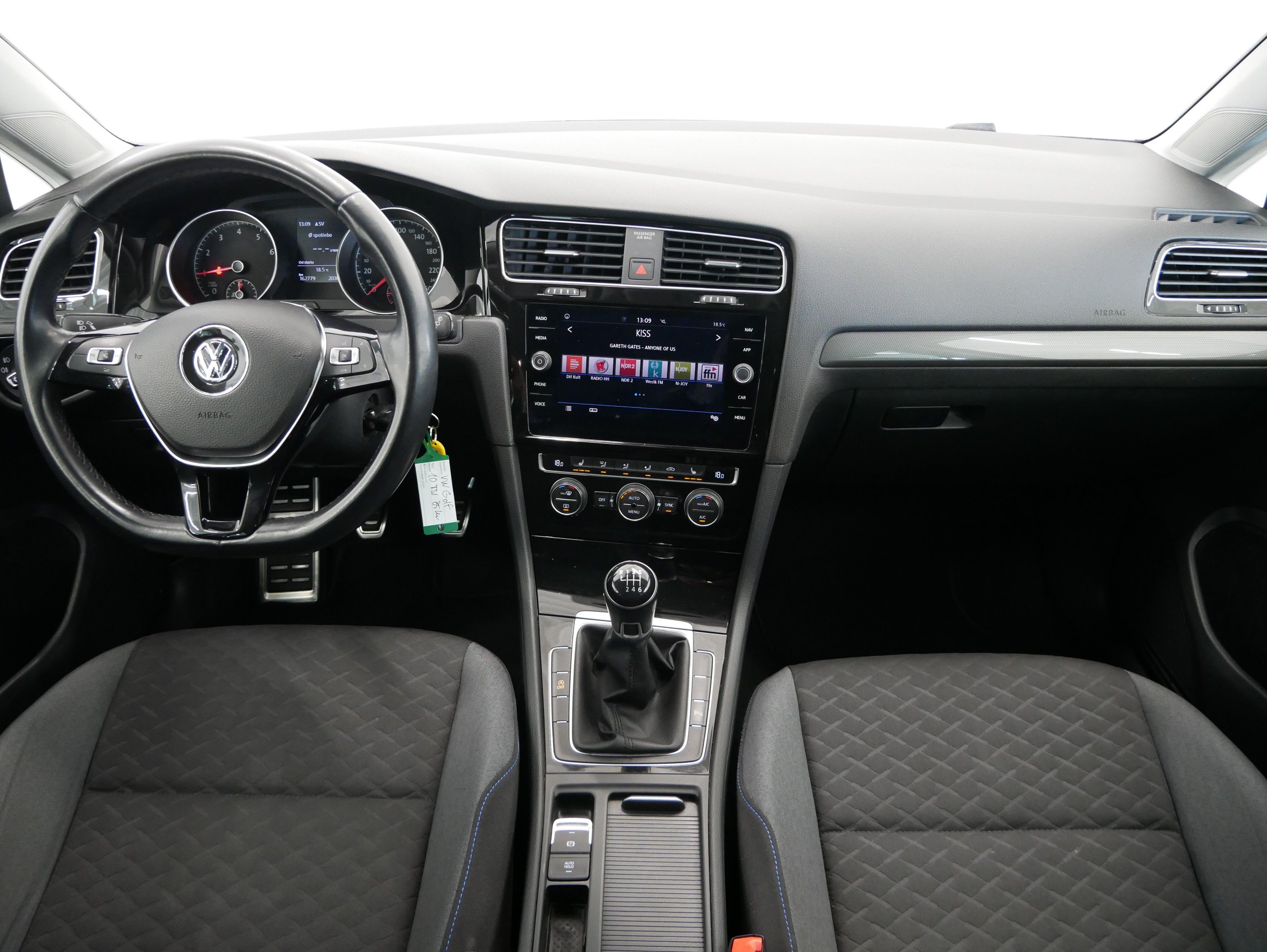 Volkswagen Golf, 1.0 TSI 85 kW Join - fotka 5