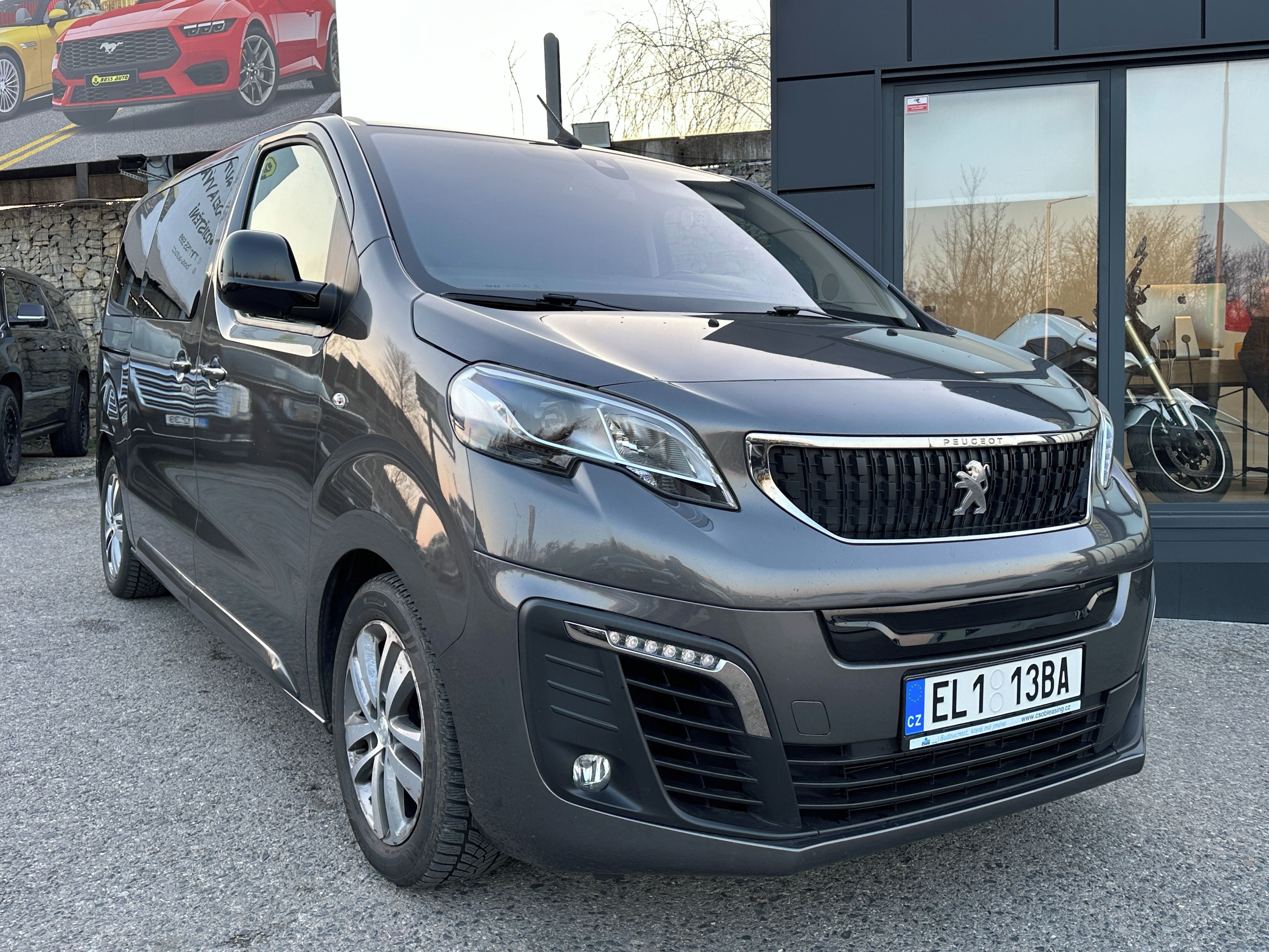 Peugeot Traveller, Peugeot Traveller 2022