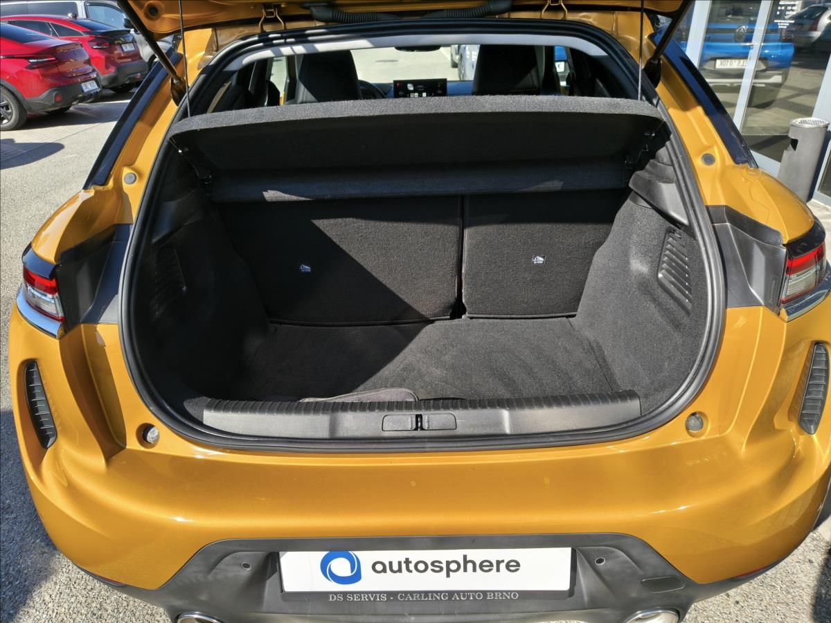 DS 3 Crossback, 1,2   PureTech EAT8 Grand Chic - fotka 6