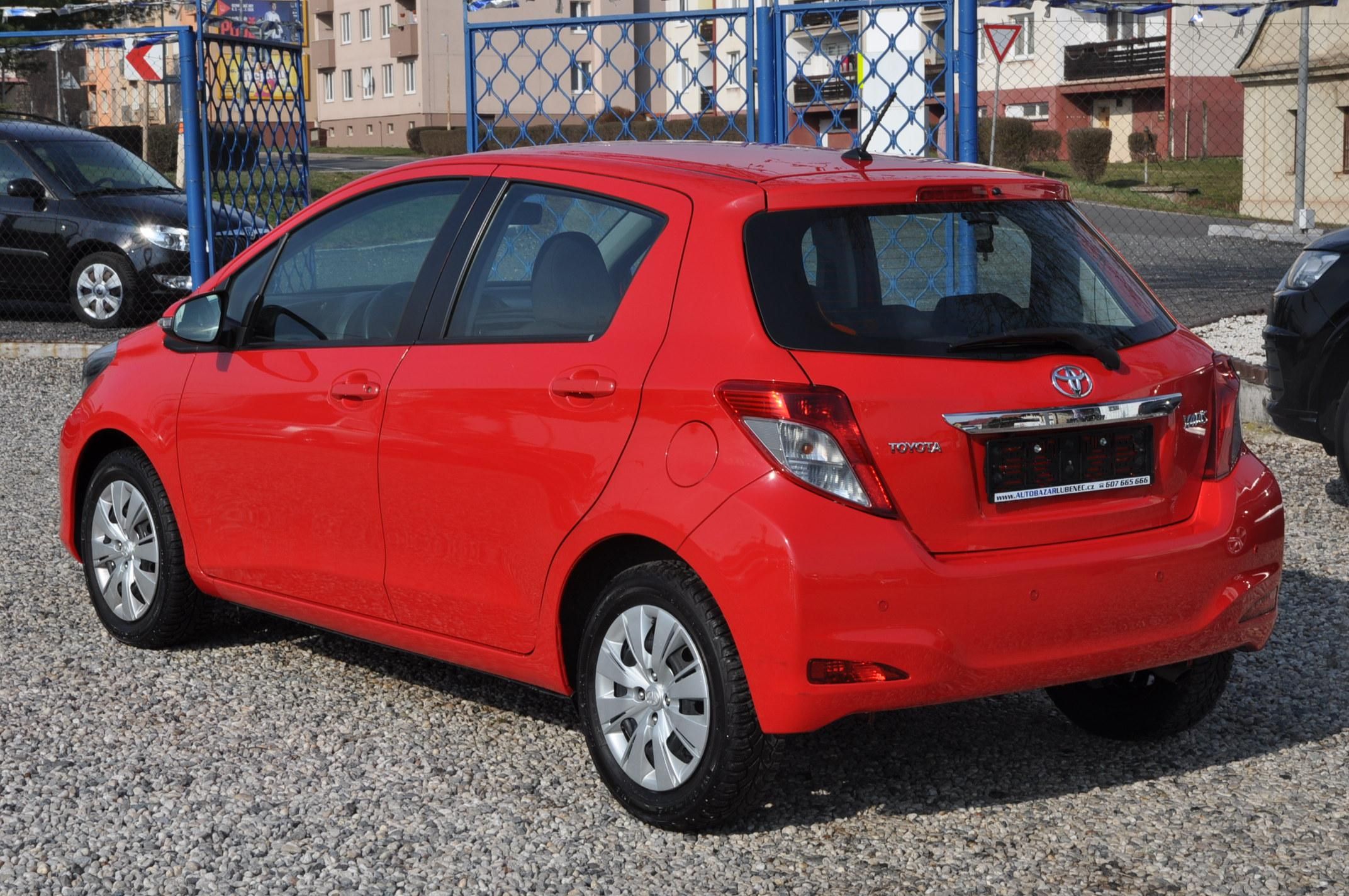 Toyota Yaris, 1.33VVT-i 73kW - fotka 4