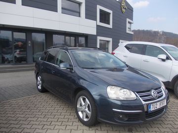 V 1.9TDI 4MOTION TAŽNÉ