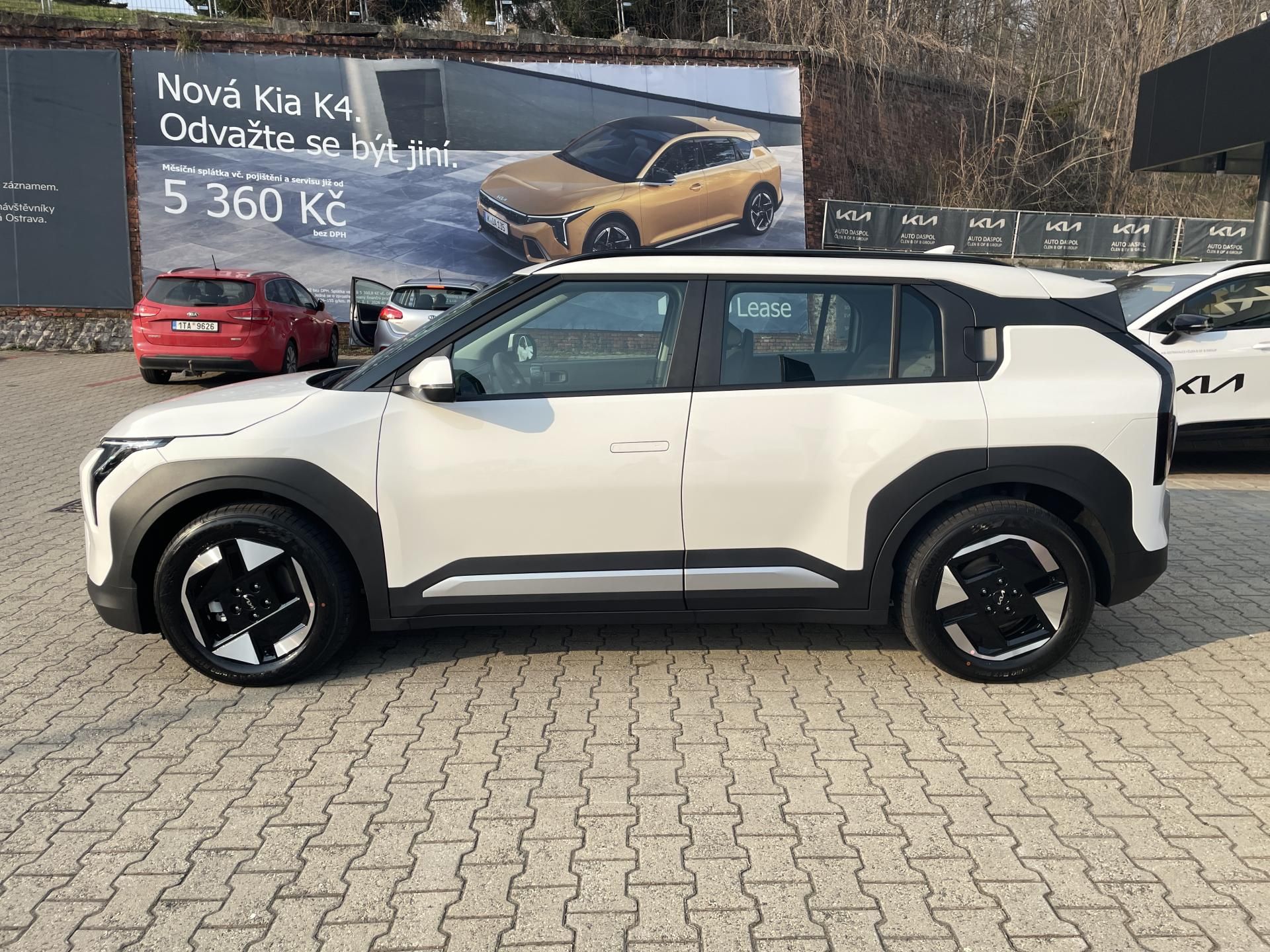 Kia EV3, AC elektromotor 4x2 AIR 150kW - fotka 6