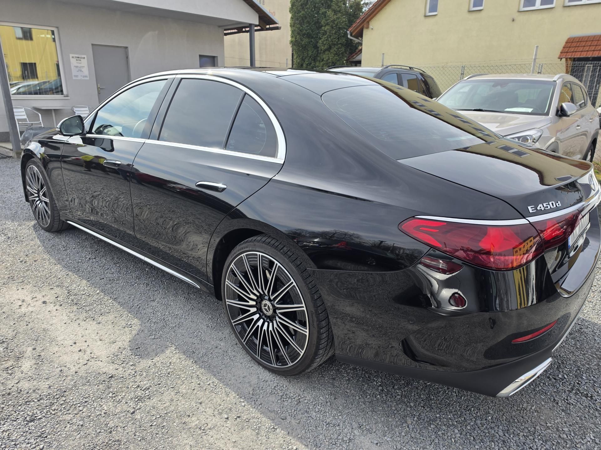 Mercedes-Benz Třídy E, 450CDI AMG Burmaster 4D Full - fotka 2