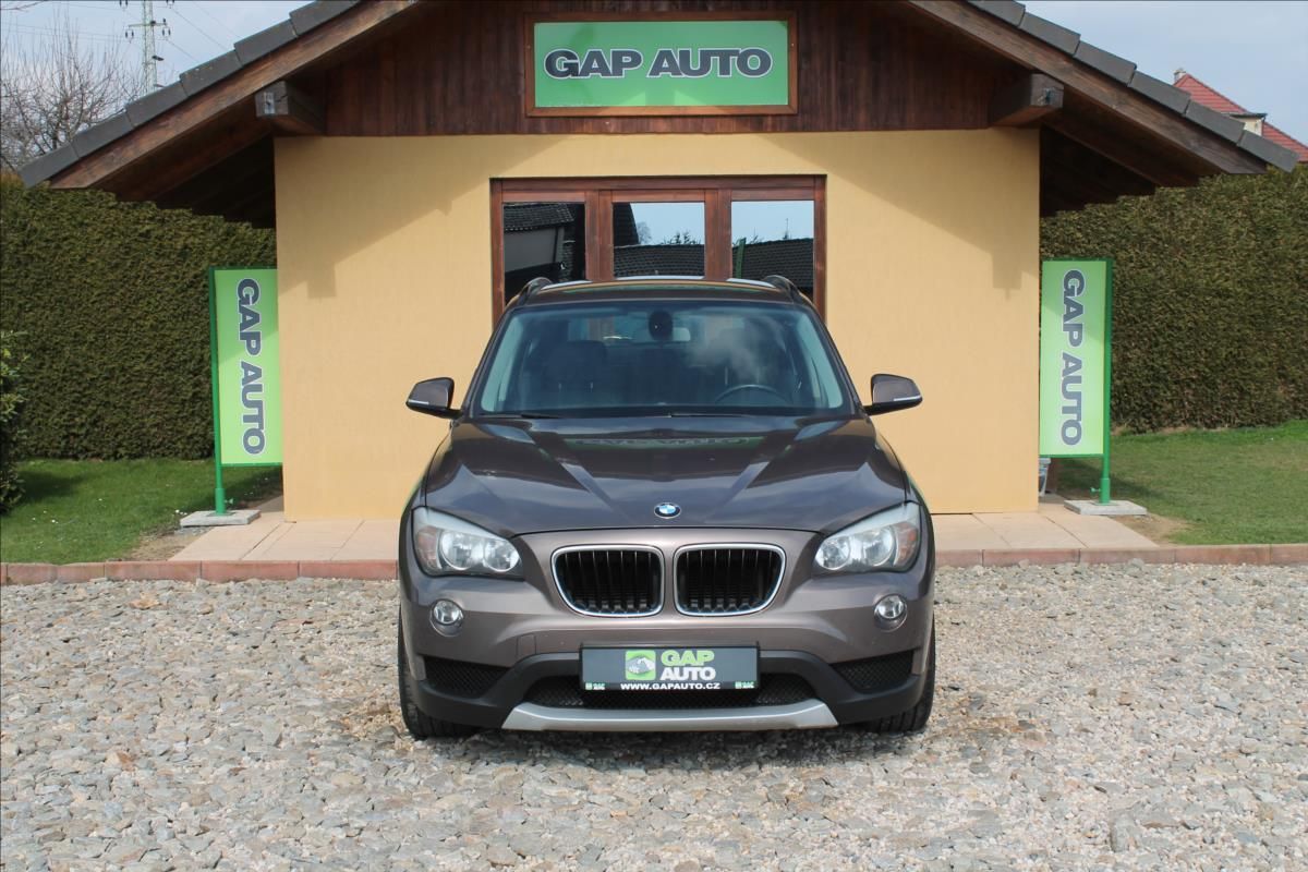 BMW X1, 118D 100kW sDRIVE - fotka 2