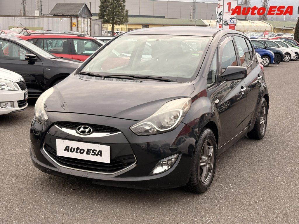 Hyundai i20, 1.4,AC,tažné - fotka 3