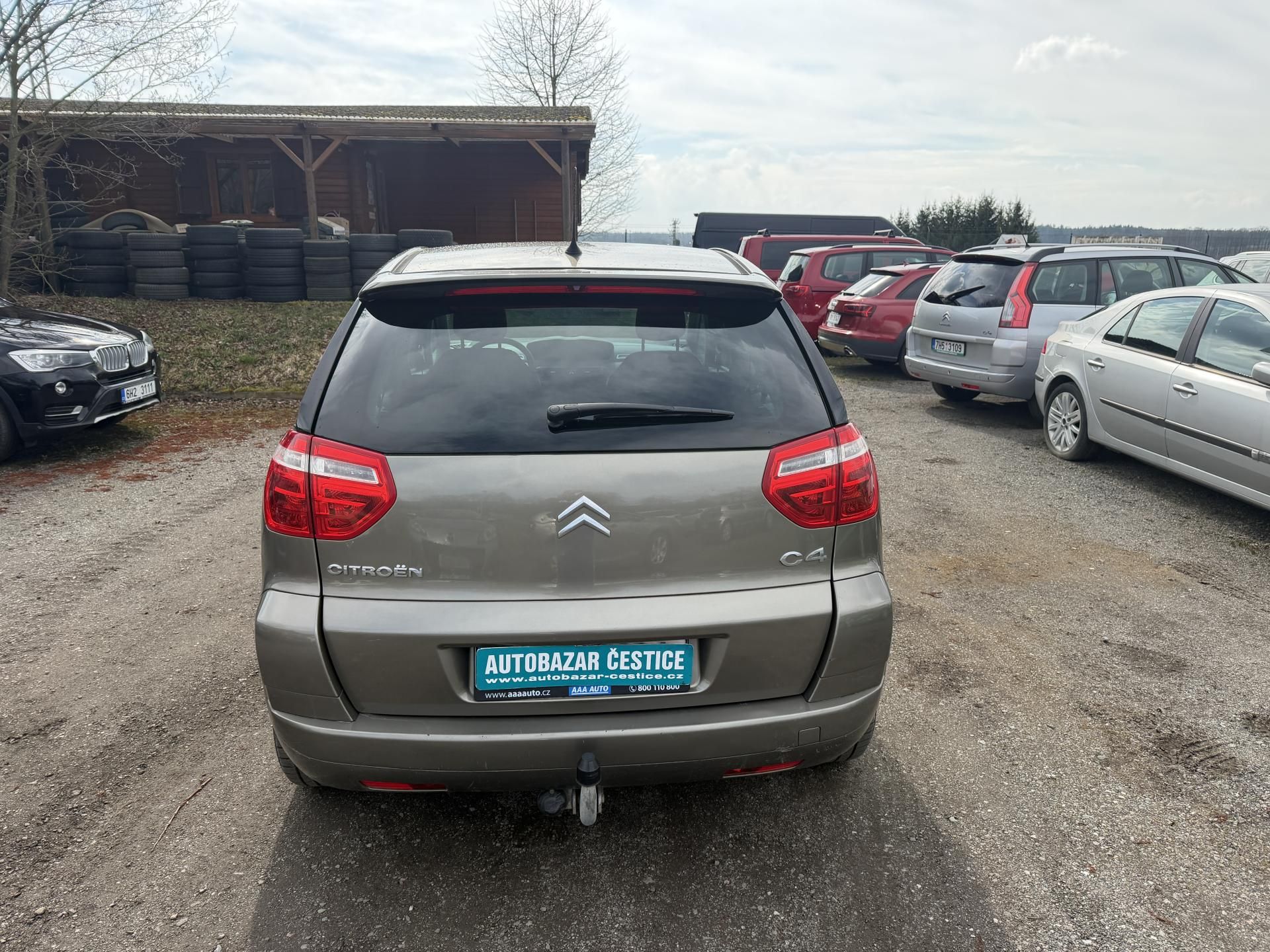 Citroën C4 Picasso, 1.8i 16V - fotka 5