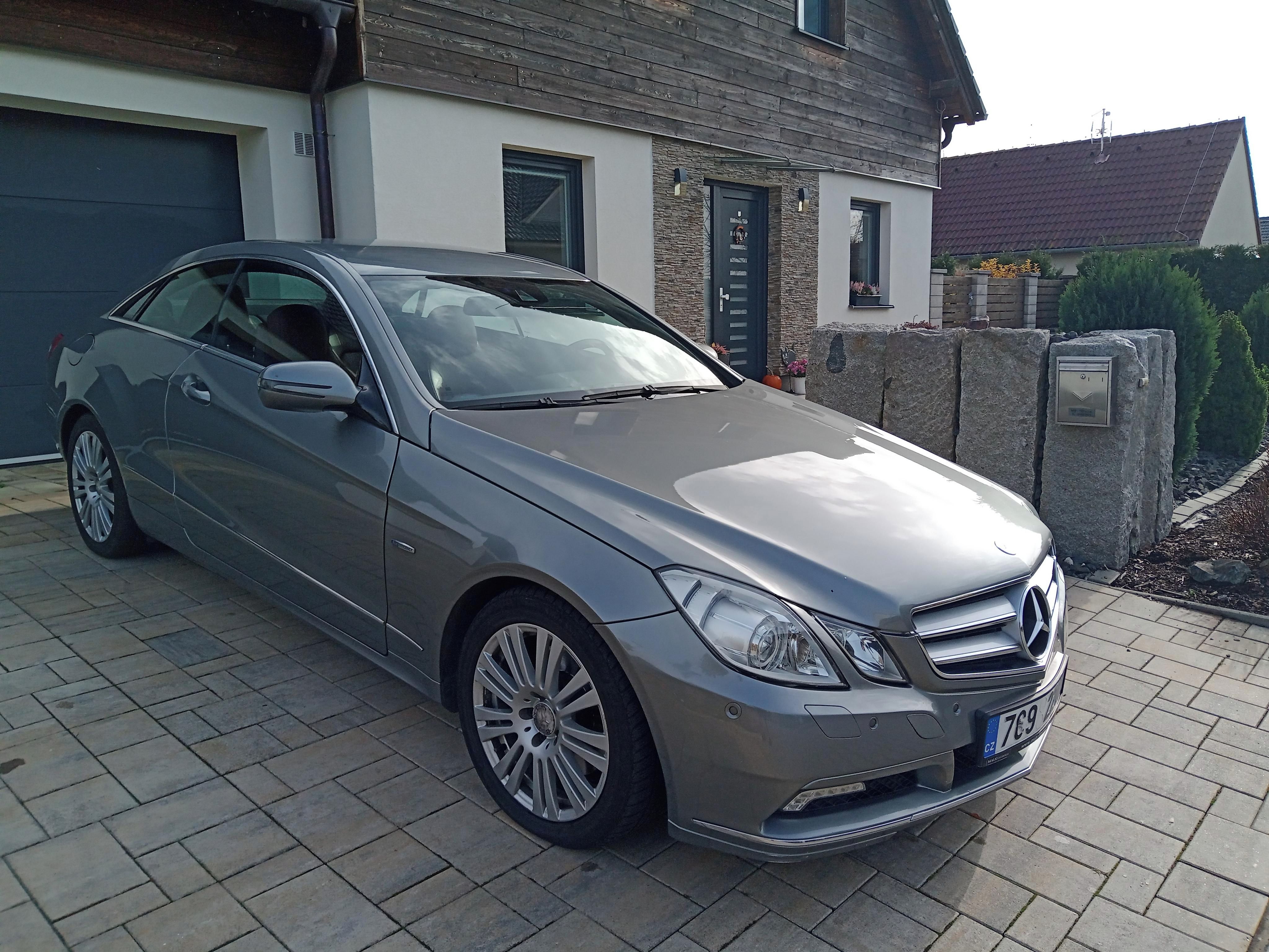 Mercedes-Benz Třídy E, E 350 CDI coupe - fotka 2