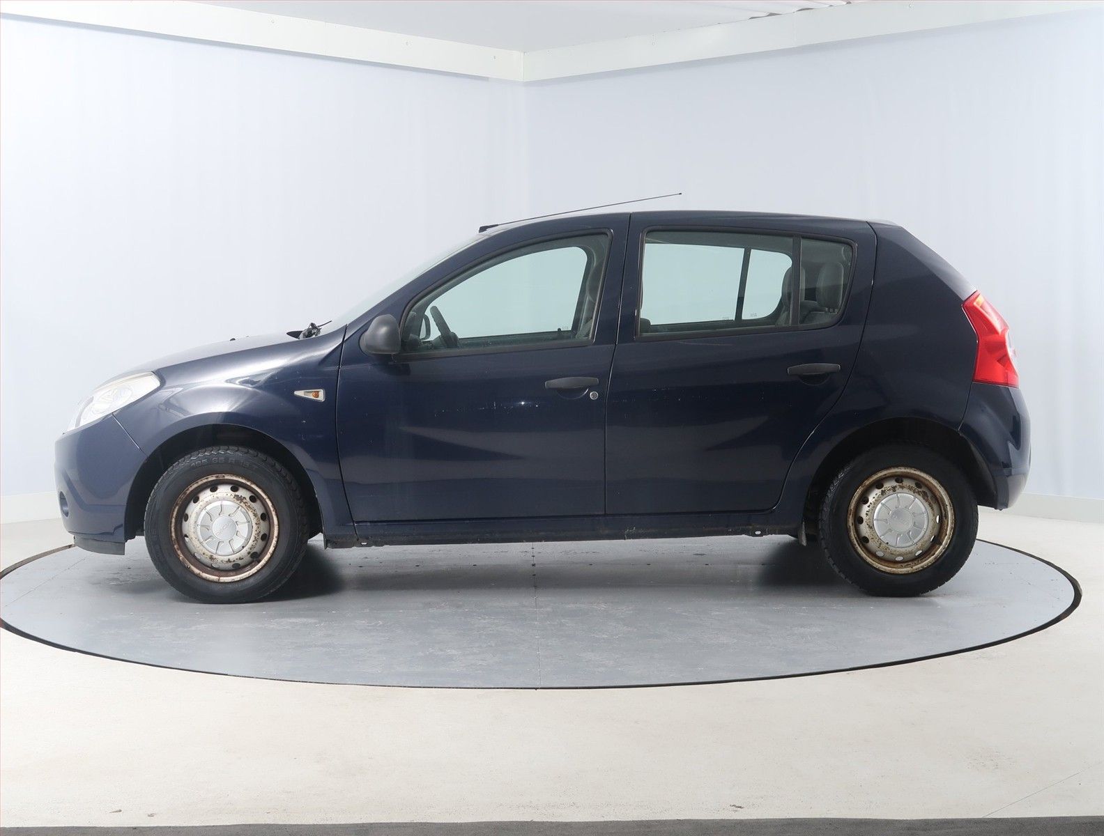 Dacia Sandero, 1.4 MPI, ČR,1.maj, po STK - fotka 3