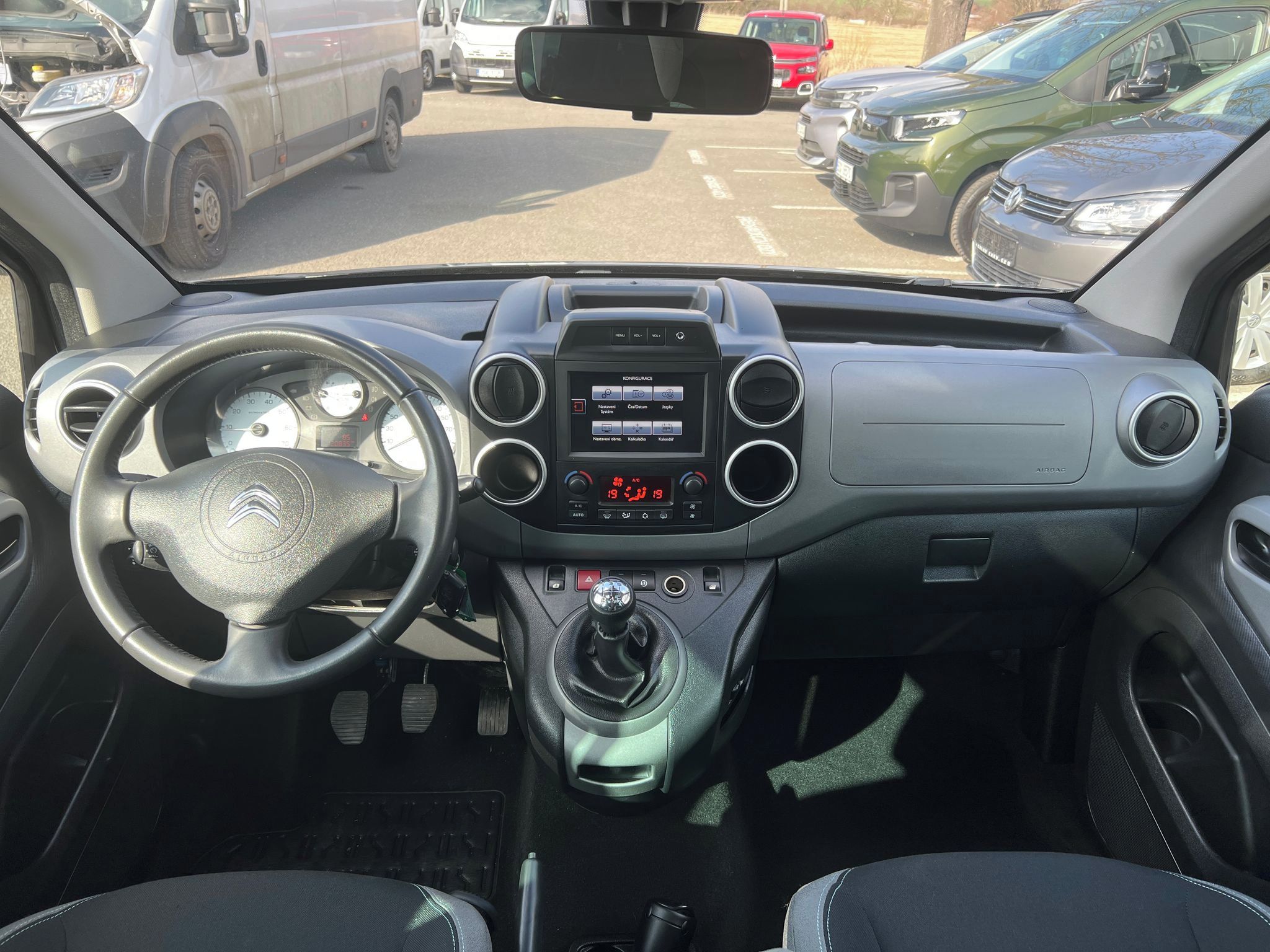 Citroën Berlingo, 1.2 110k MULTISPACE SERVIS - fotka 2
