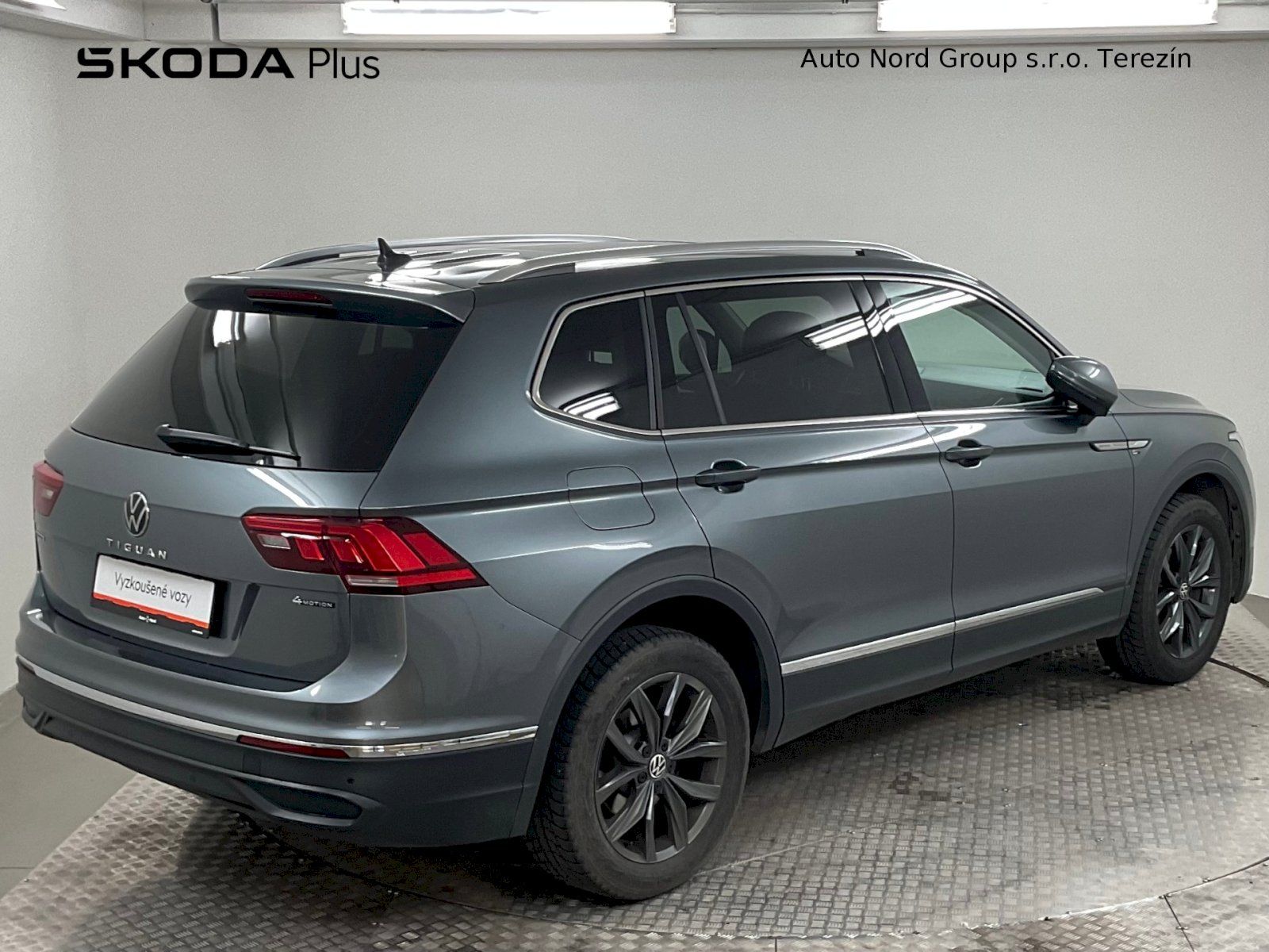 Volkswagen Tiguan Allspace, 2.0 TSI BMT 140 kW DSG Life - fotka 2