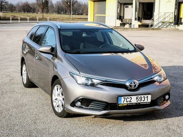 Toyota Auris 1.6 VVTi