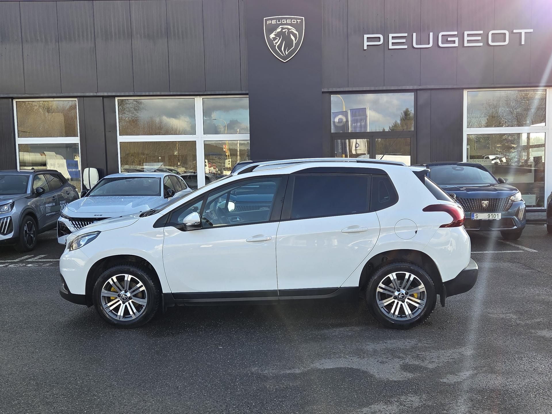 Peugeot 2008, 1.5 BHDi 100 ACTIVE MAN6 - fotka 2