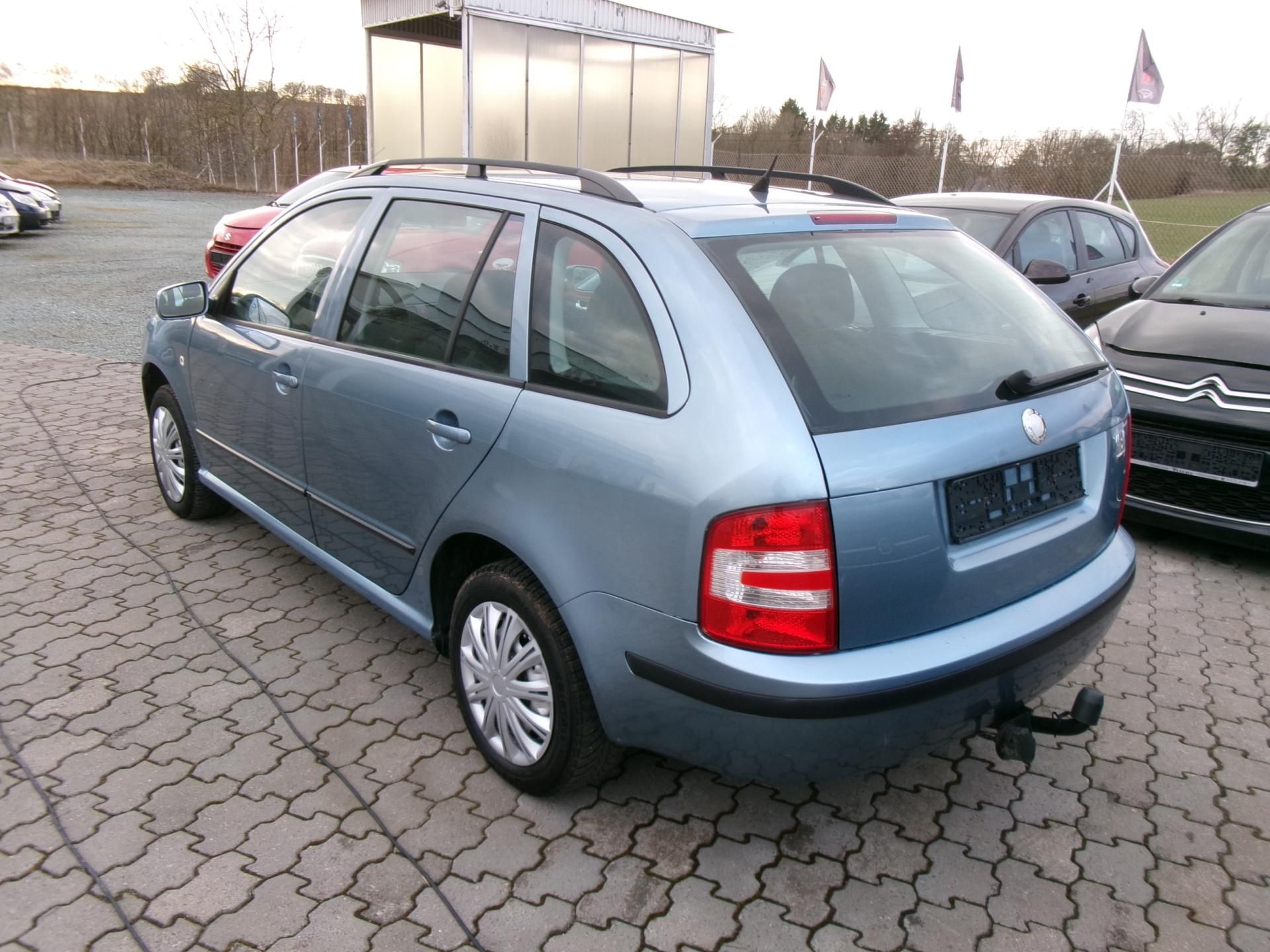Škoda Fabia, 1.9TDi klima,tažné - fotka 5