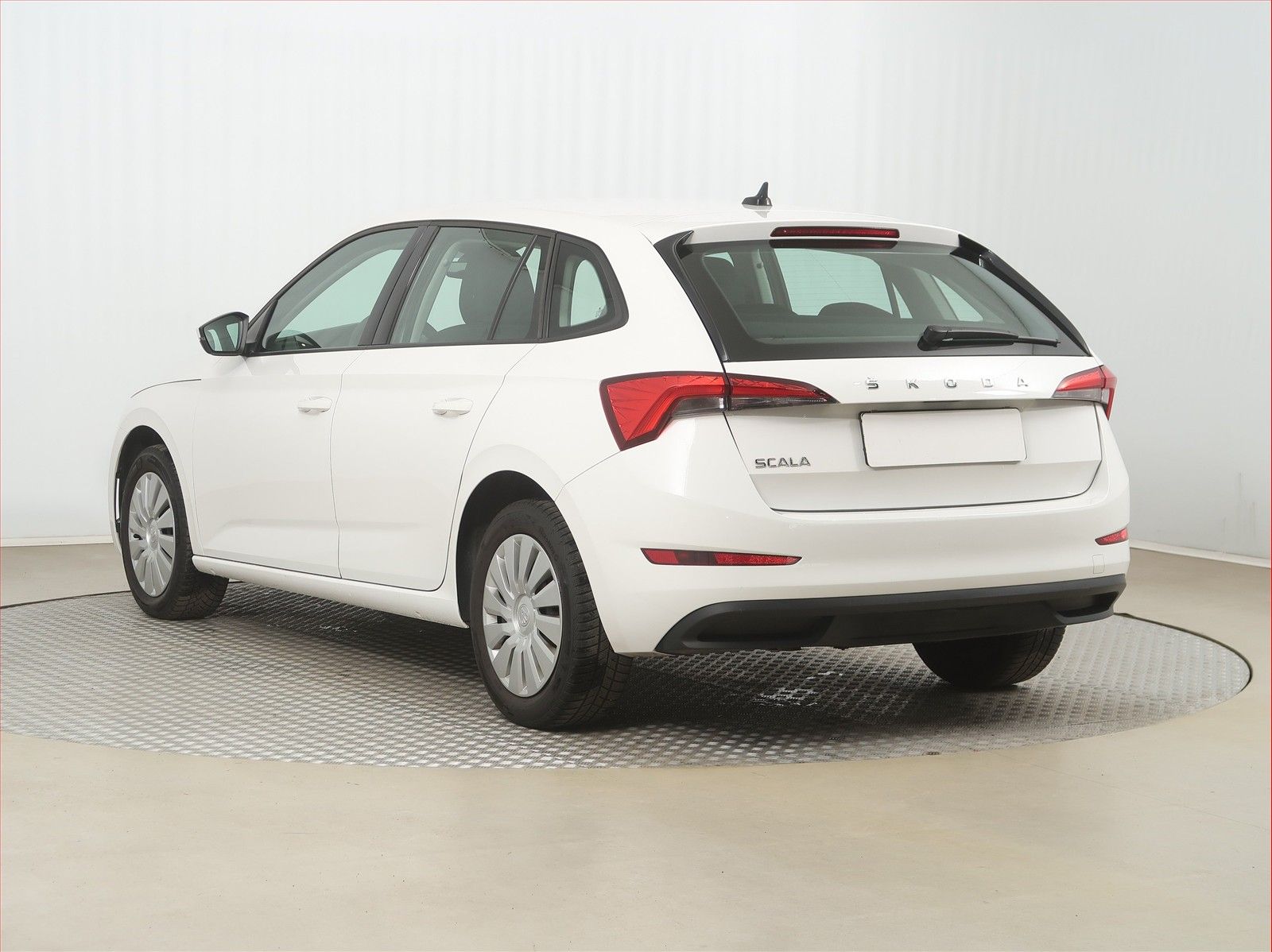 Škoda Scala, 1.0 TSI, Klima, Tempomat - fotka 4