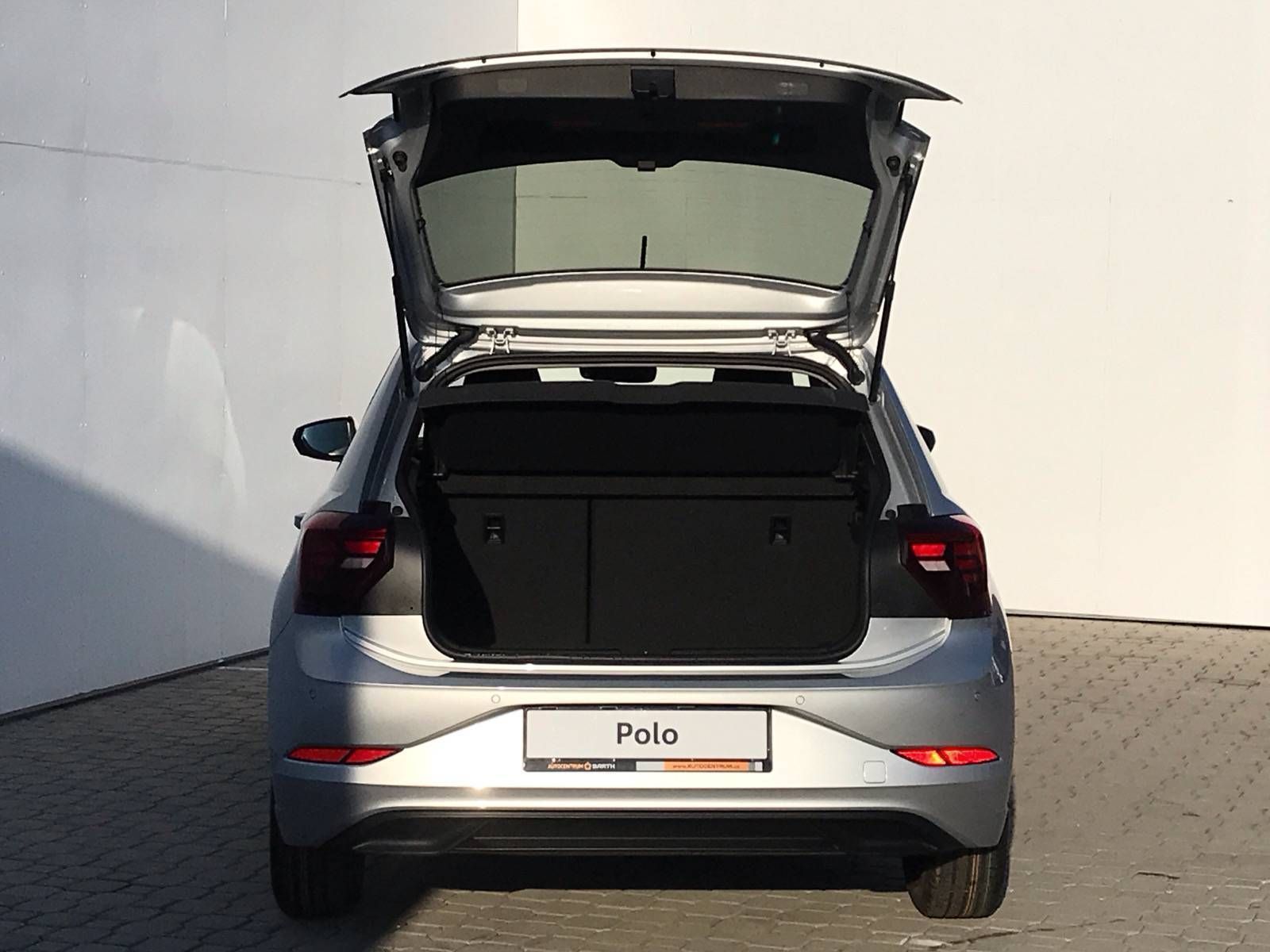 Volkswagen Polo, People 5G 1,0TSI - fotka 4