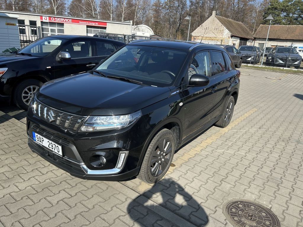 Suzuki Vitara, 1.4 BoosterJet Premium 1. Maj - fotka 2