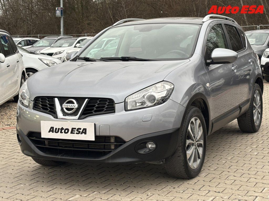 Nissan Qashqai, 2.0dCi,Tekna,TZ,panor - fotka 3