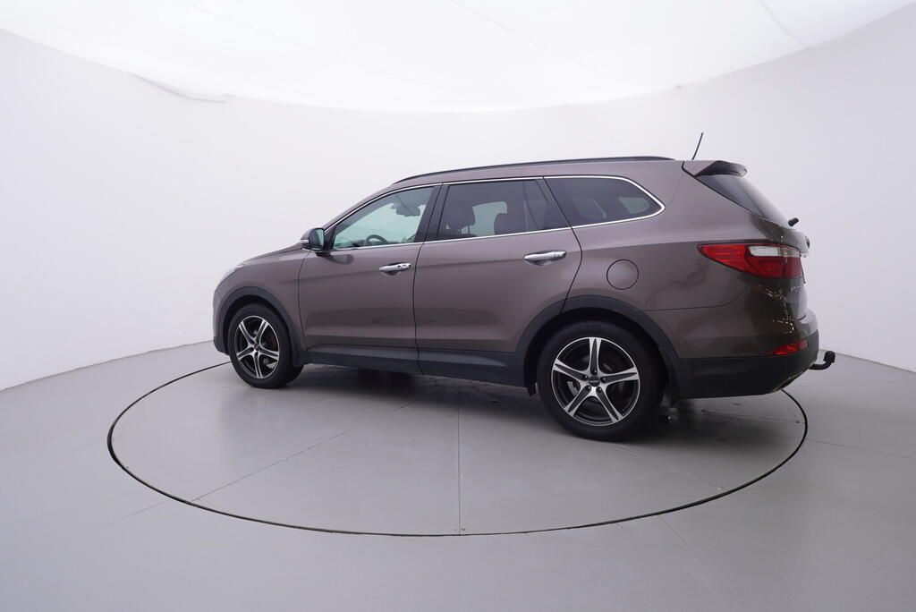 Hyundai Grand Santa Fe, Luxury 2.2 145 kW - fotka 3