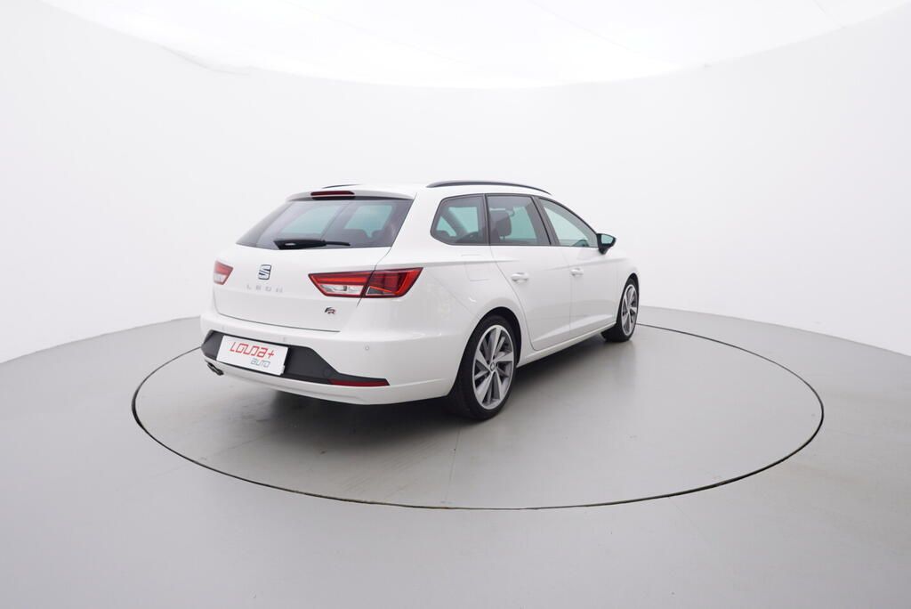 Seat Leon, FR-line 2.0 TDI 135 kW - fotka 5