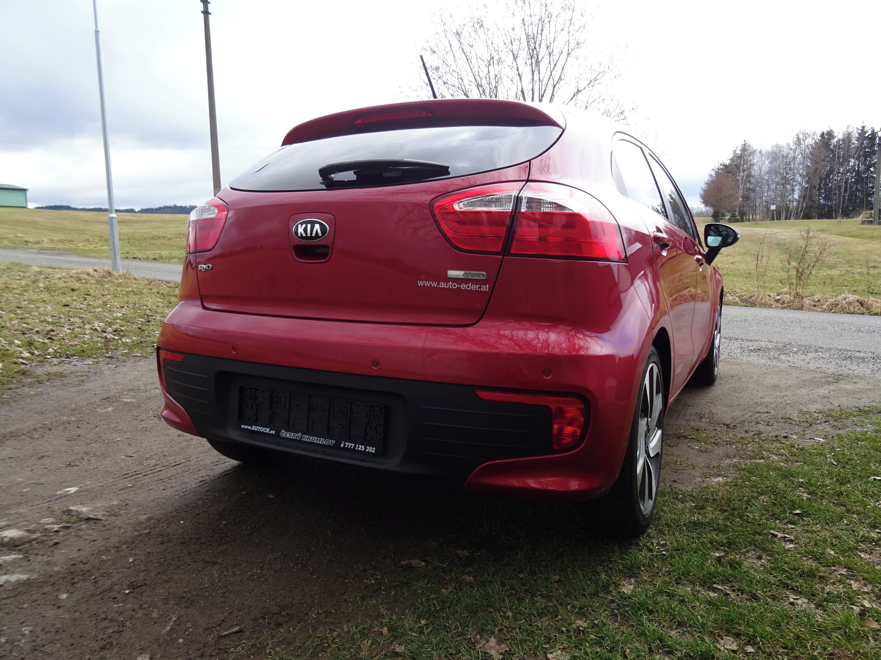 Kia Rio, 1,25 CVVT 1x maj. pěkná výbava - fotka 4