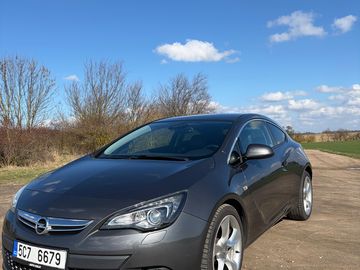 Opel Astra J, GTC 2.0 CDTi