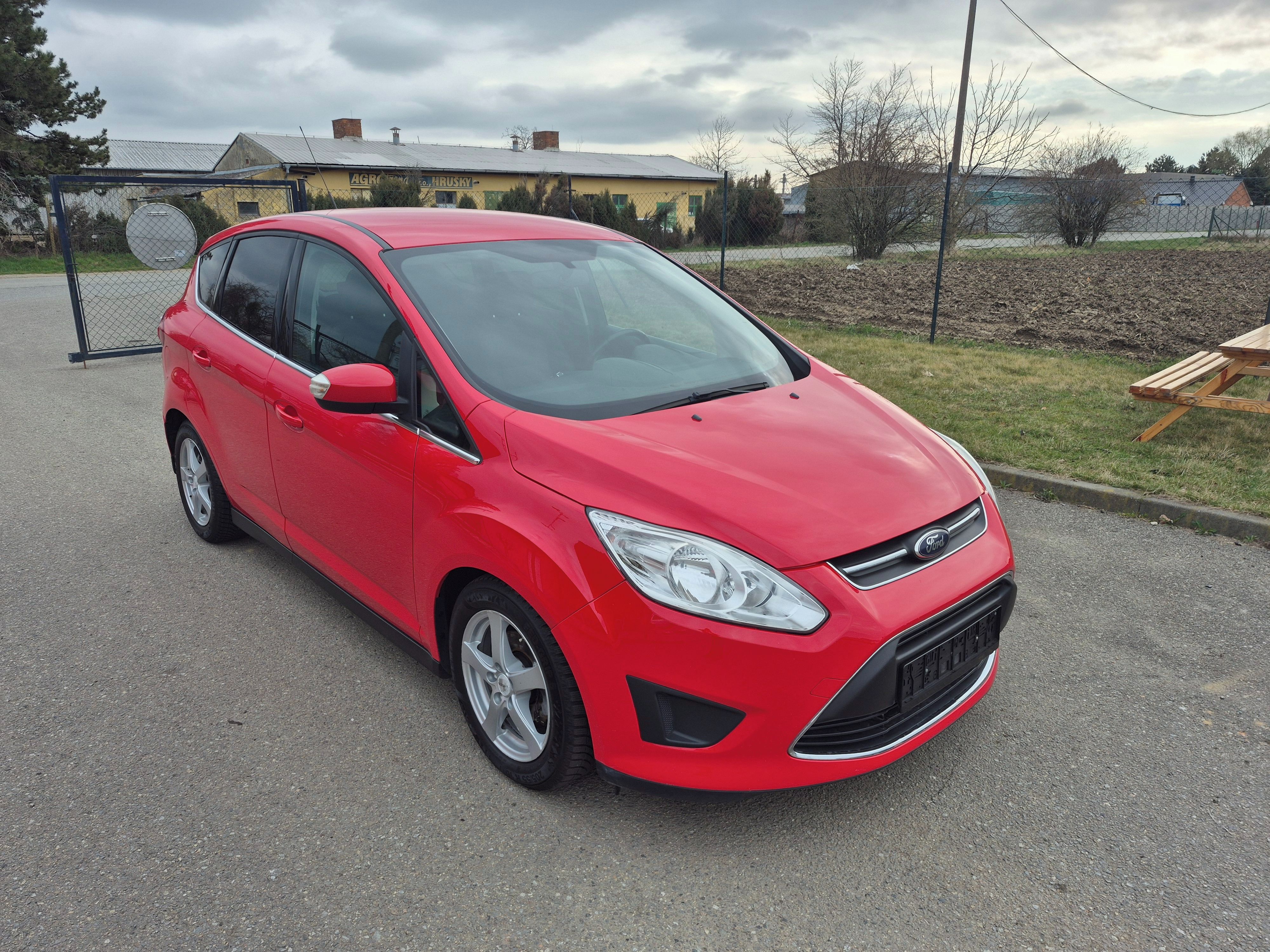 Ford C-MAX, 1,6TDCI, 70kW, klima, tažné - fotka 3