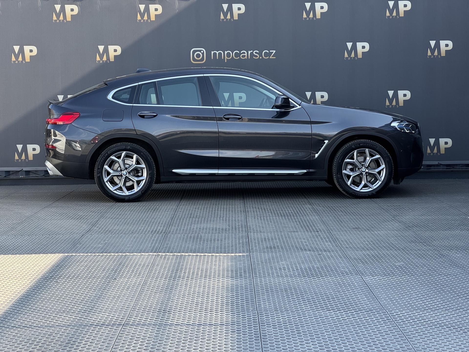 BMW X4, 2.0 xDrive20d, PANO, DPH, WIFI - fotka 4