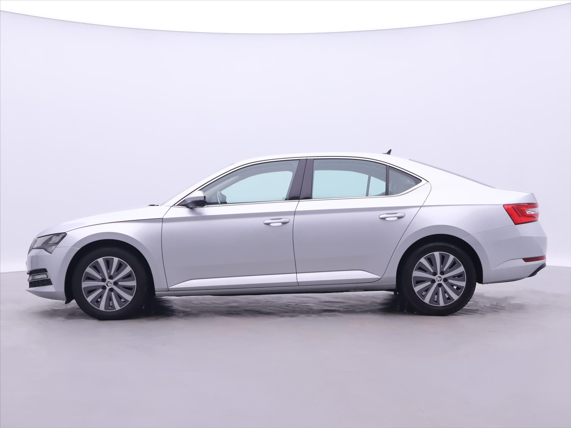 Škoda Superb, 2,0 TDI 110 kW Style DSG CZ DP - fotka 4