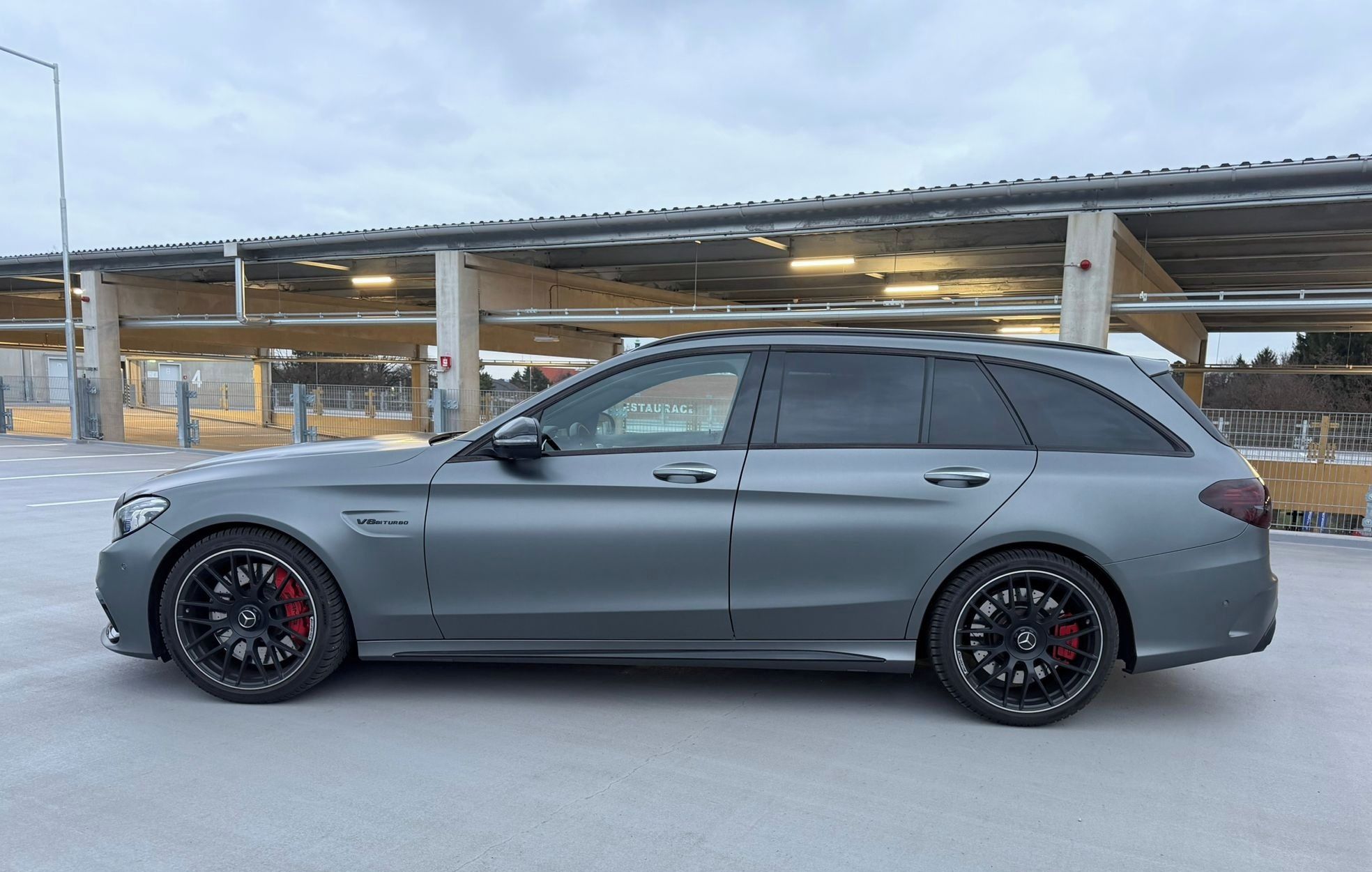 Mercedes-Benz Třídy C, AMG C63 S, 4.0 V8 biturbo - fotka 6