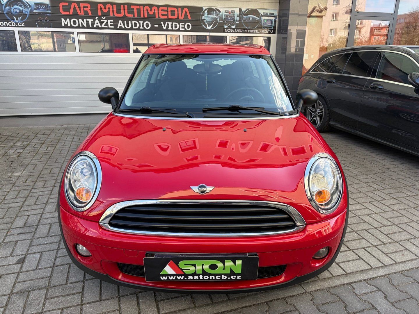 Mini Clubman, 1,4i 70kW, serviska - fotka 2
