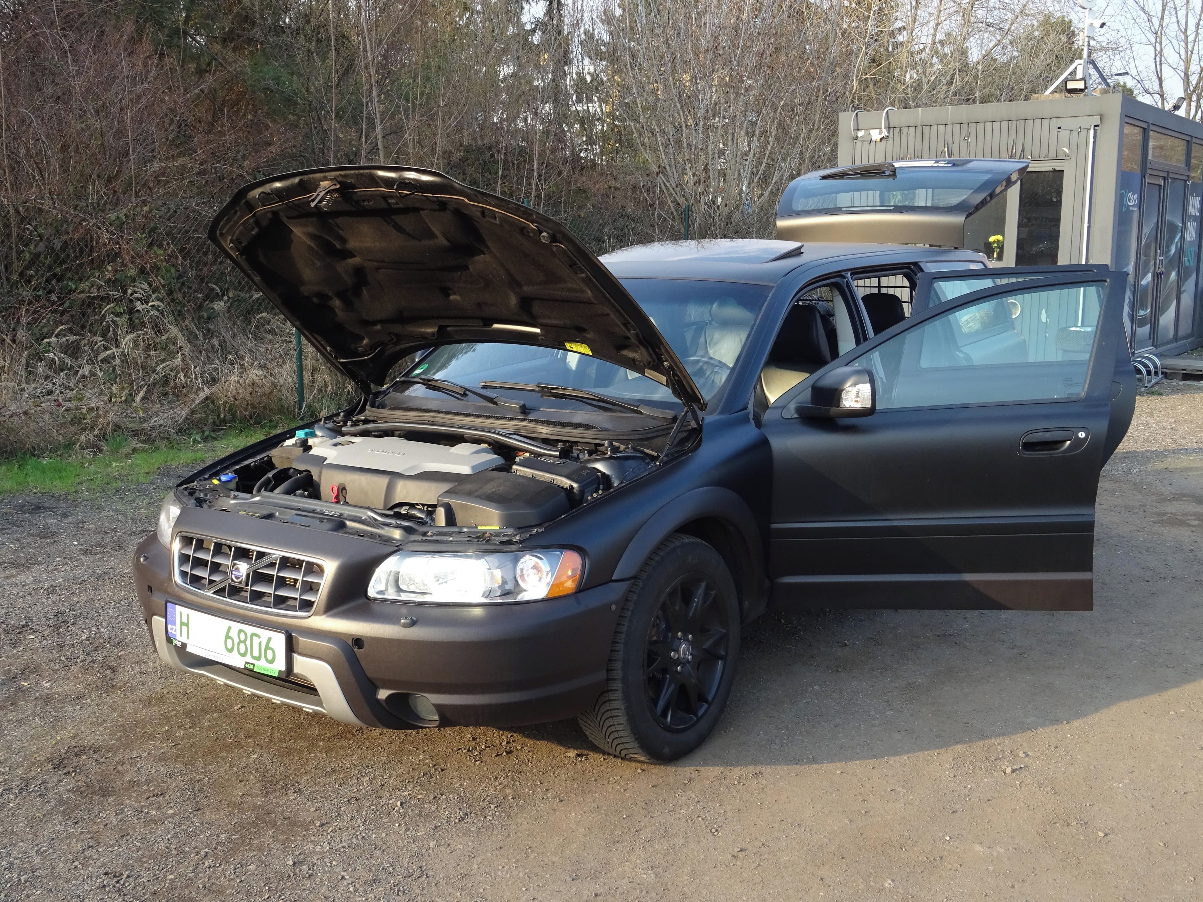 Volvo XC70, Volvo XC70 2.4 D5 AWD Edition - fotka 2