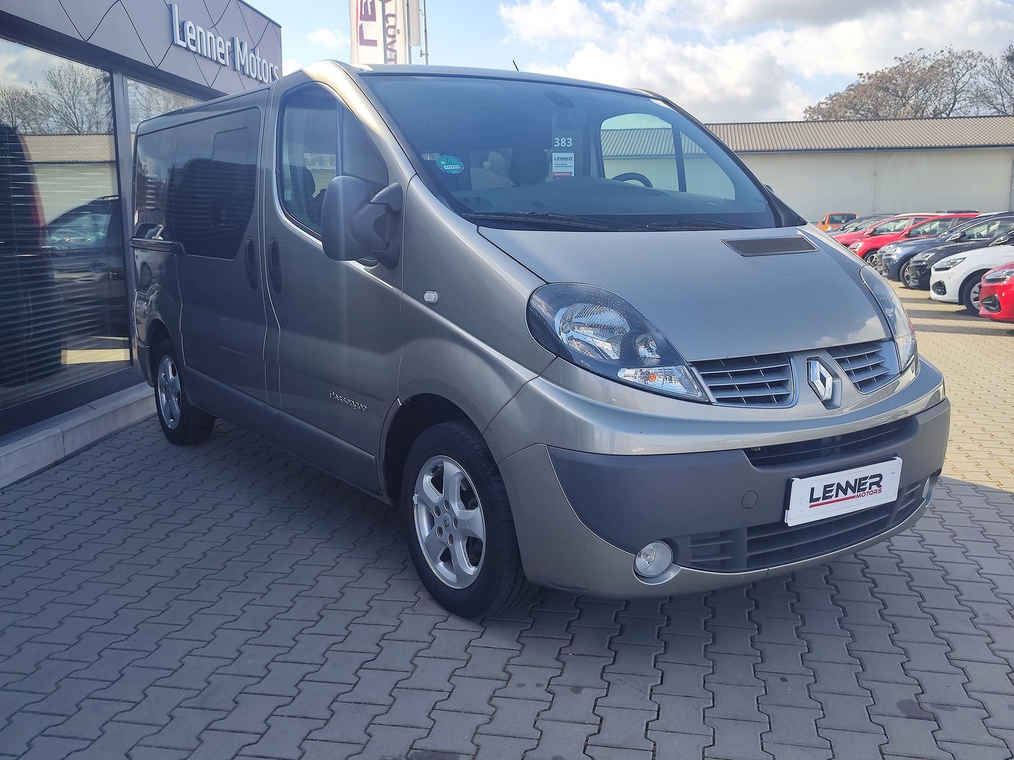 Renault Trafic, 2.0 DCi/84kW Passenger - fotka 3