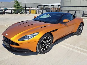 V12 PRODÁNO.