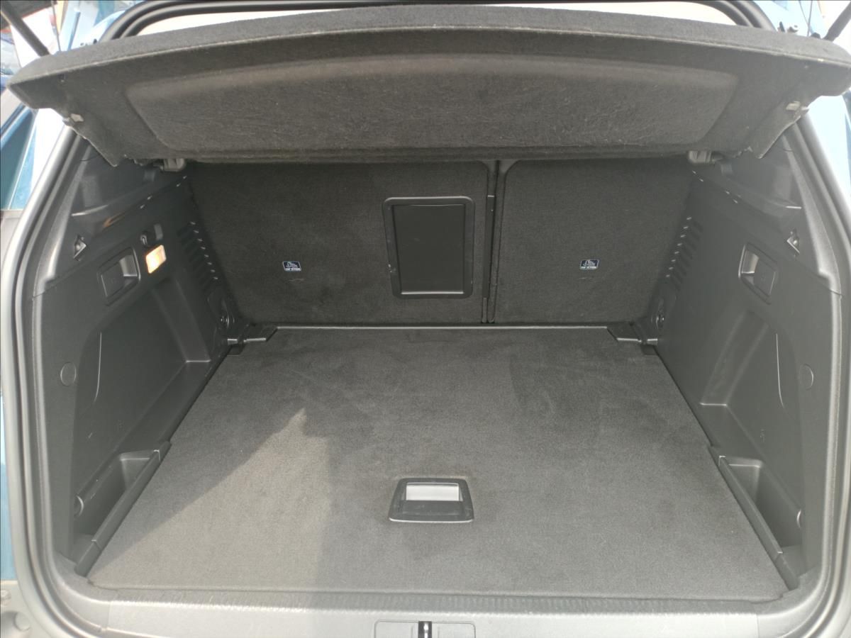 Peugeot 3008, ALLURE 1.5 BHDi 130 - EAT8 - fotka 6