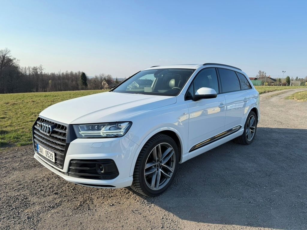 Audi Q7, S-Line