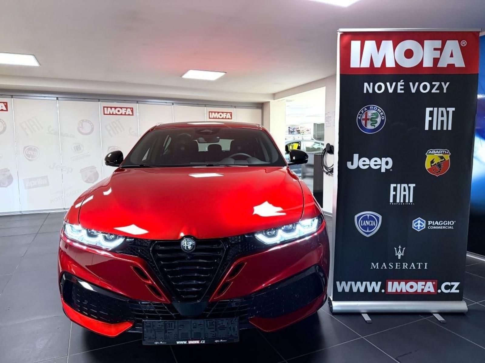 Alfa Romeo Tonale, 1.5 T Ibrida 175k AT7 SPORT - fotka 2