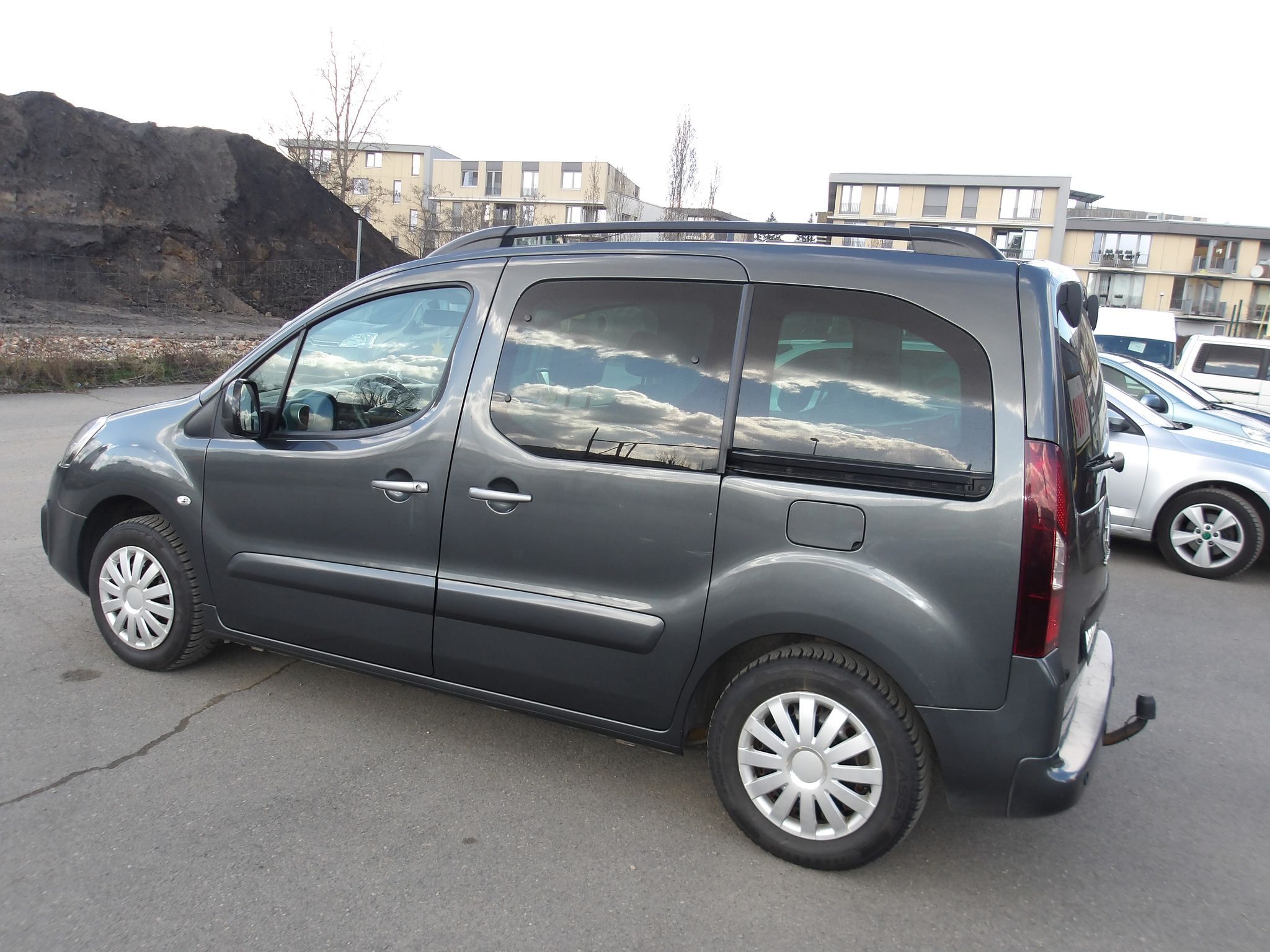Citroën Berlingo, 1,6HDi MULTISPACE 1.MAJITEL !! - fotka 4