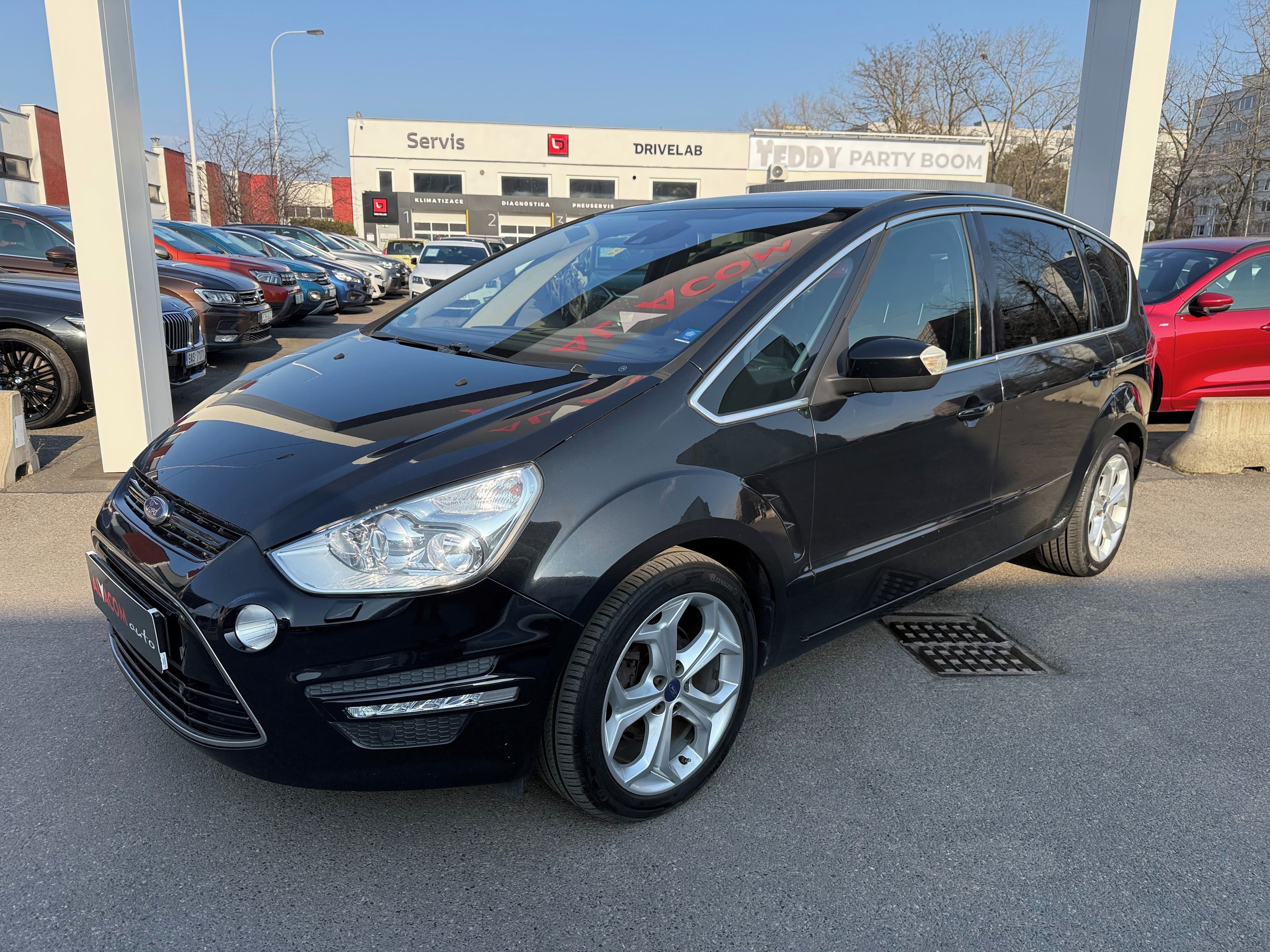 Ford S-MAX, 2,2 TDCI 147kW 7míst - fotka 3