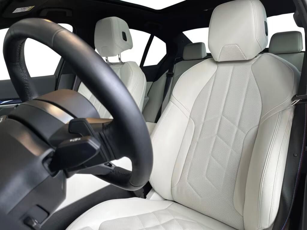 BMW Řada 5, 520 d M Sport Carbon*Navi* - fotka 5