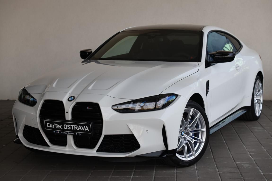BMW M4, Competition M xDrive