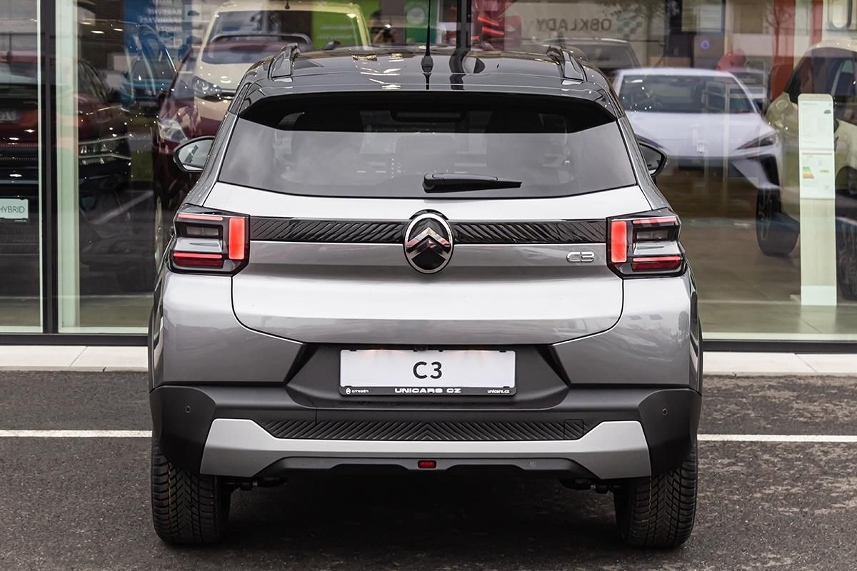 Citroën C3, 1,2 MAX Hybrid 110k Aut.+ ZIMA - fotka 6