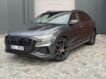 Audi Q8 50TDi - 1. maj, DPH,