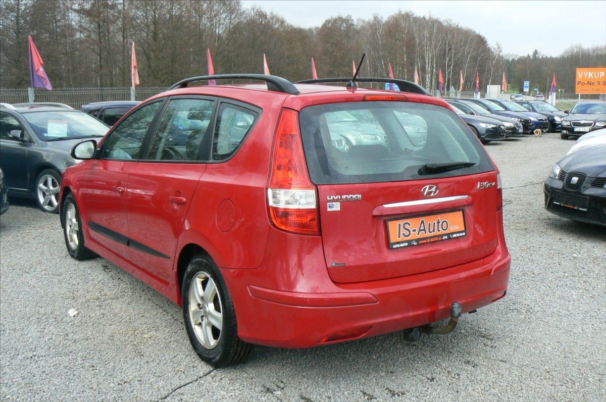 Hyundai i30, 1,6 CVVT  CW - fotka 4