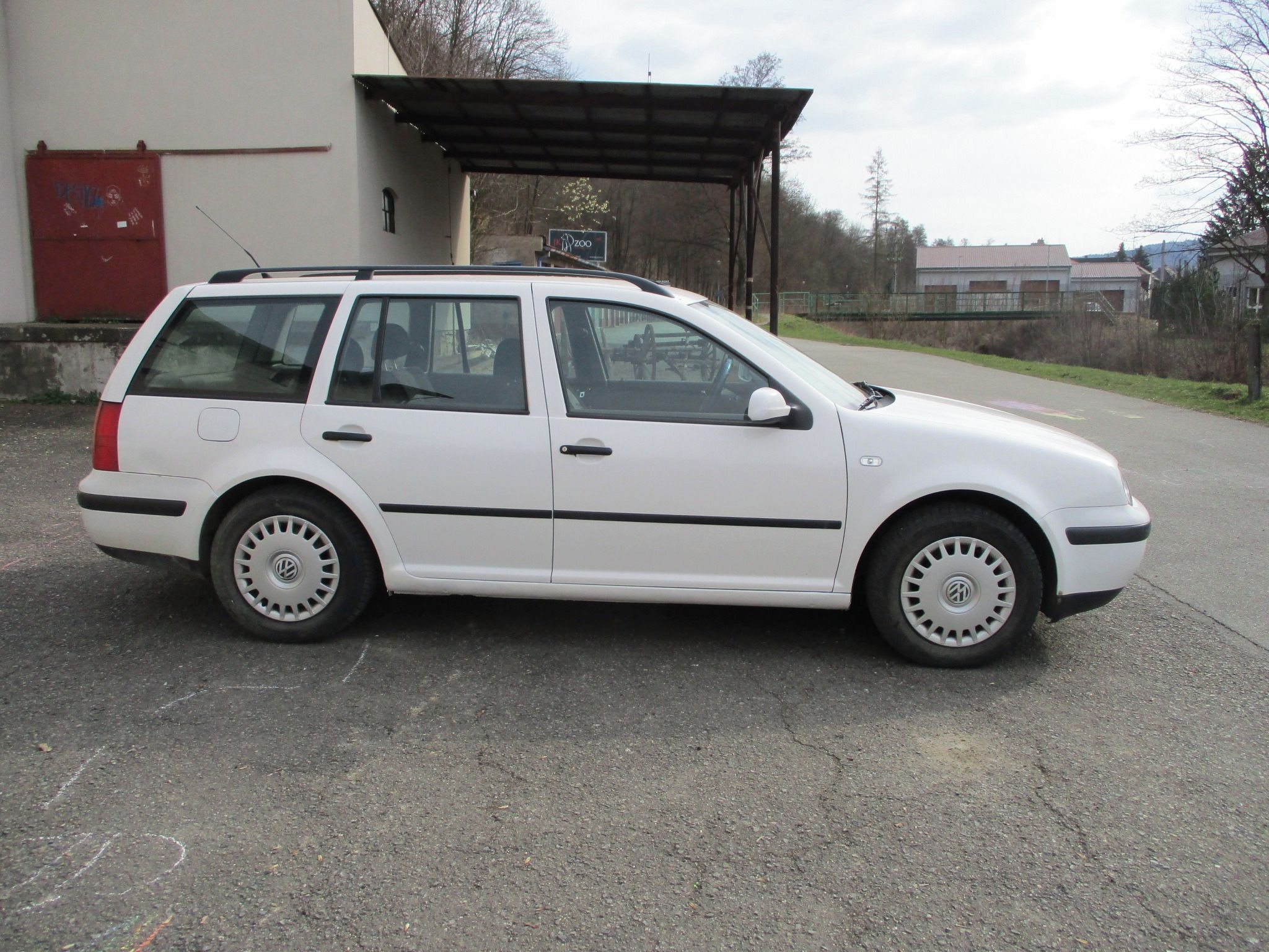 Volkswagen Golf Variant, 1.9 TDi, 66 kw - nové STK - fotka 6