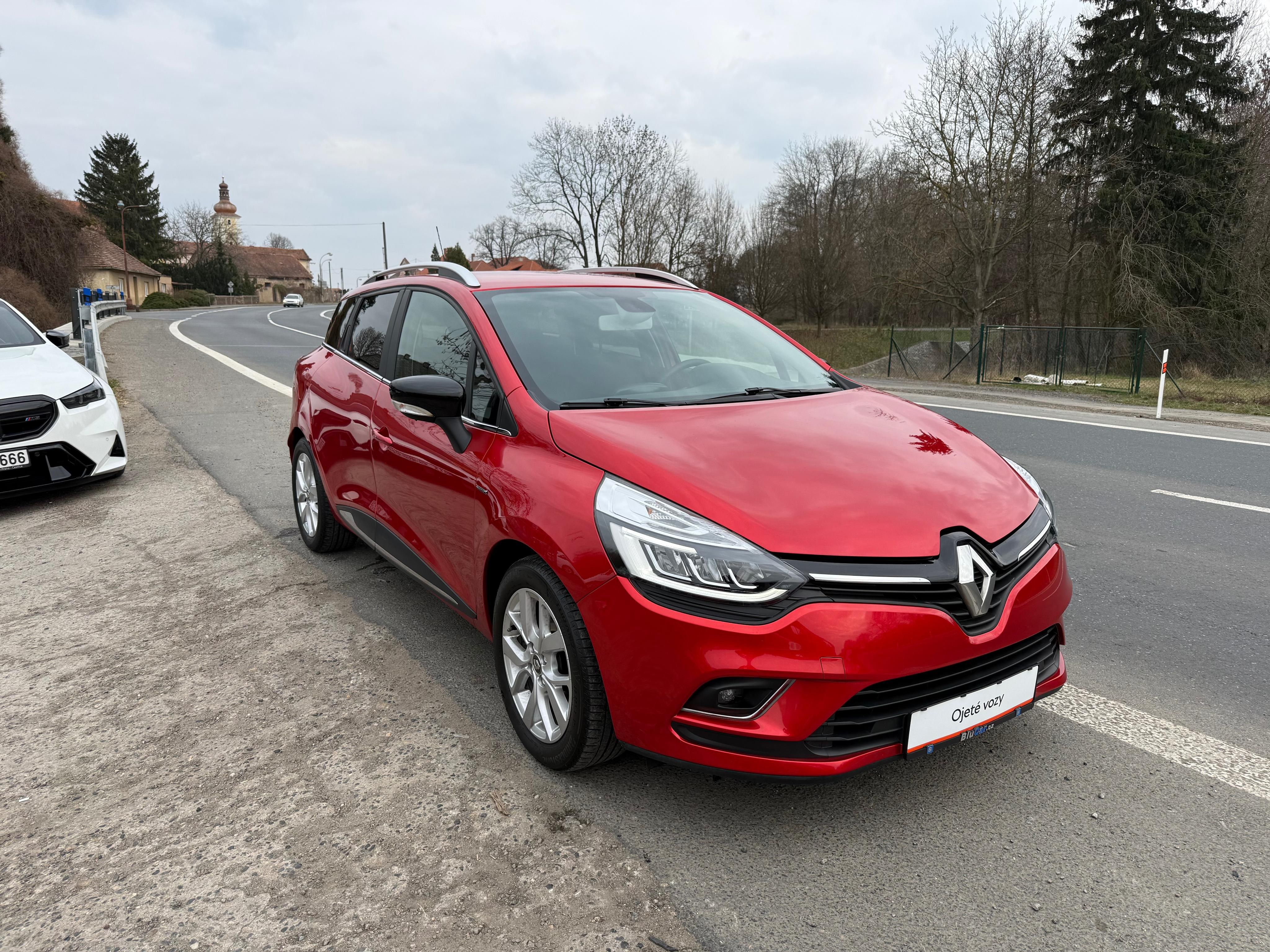 Renault Clio, 0.9TCe 66kW Limited ČR tažné - fotka 3