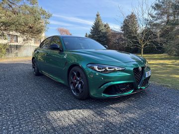 Quadrifoglio ZAR/SPARCO/CARBON