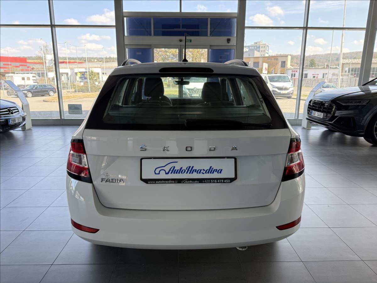 Škoda Fabia, 1,0   TSI 70kW,SERVISKA - fotka 4