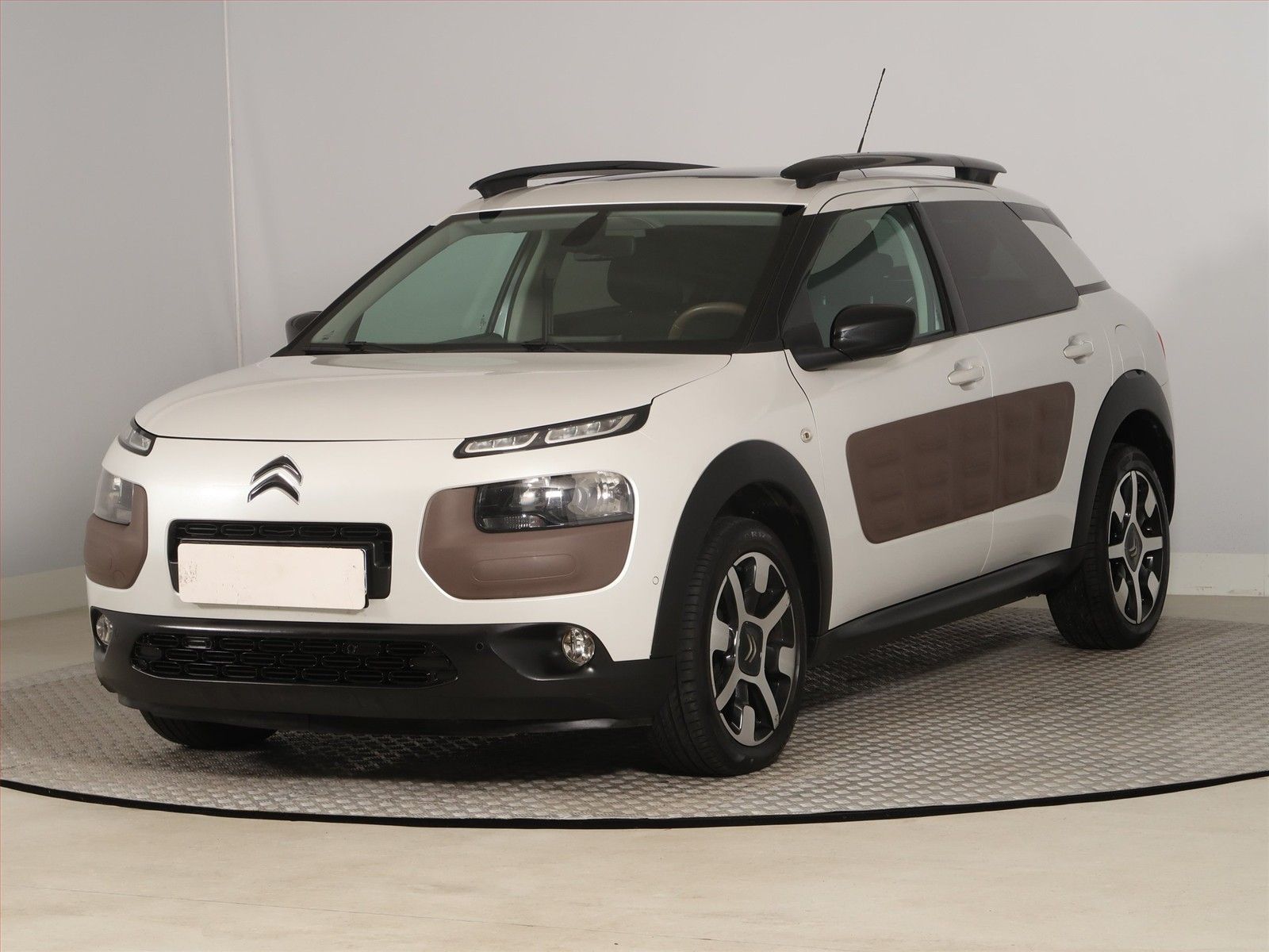 Citroën C4 Cactus, 1.2 PureTech, NOVÁ CENA - fotka 2