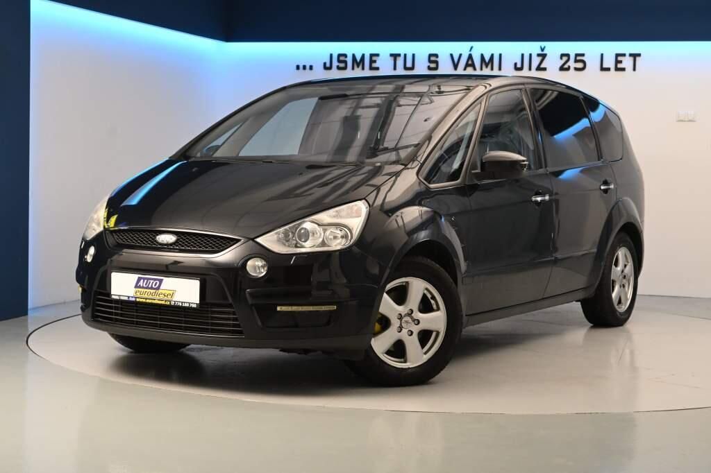 Ford S-MAX, 2.2 XENON 129 KW tažné TITANIU